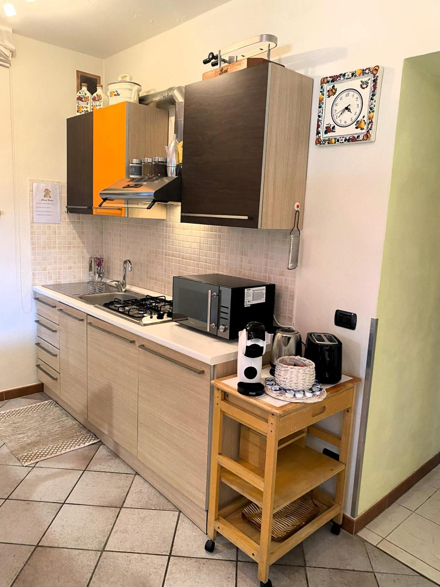 Appartement Chiara House à Barga Extérieur photo