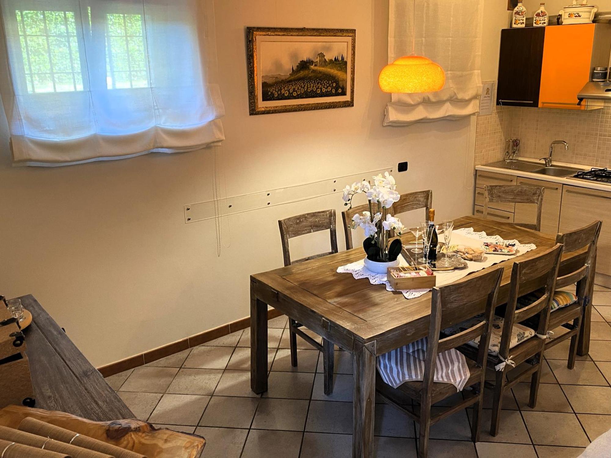Appartement Chiara House à Barga Extérieur photo