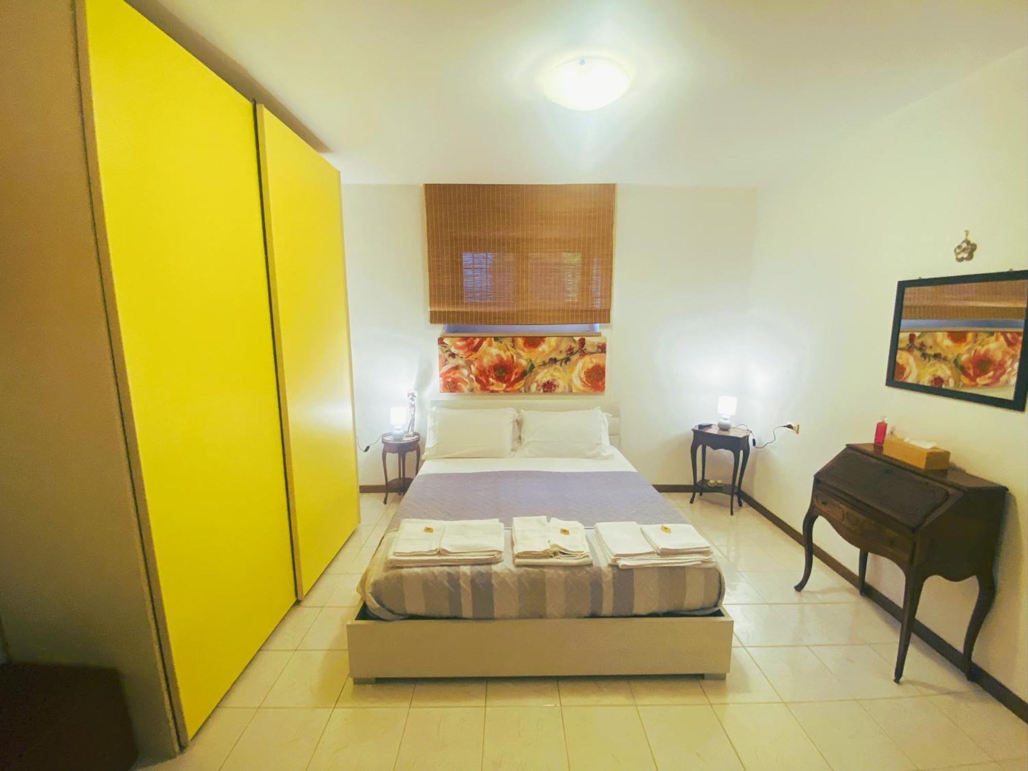 Appartement Chiara House à Barga Extérieur photo