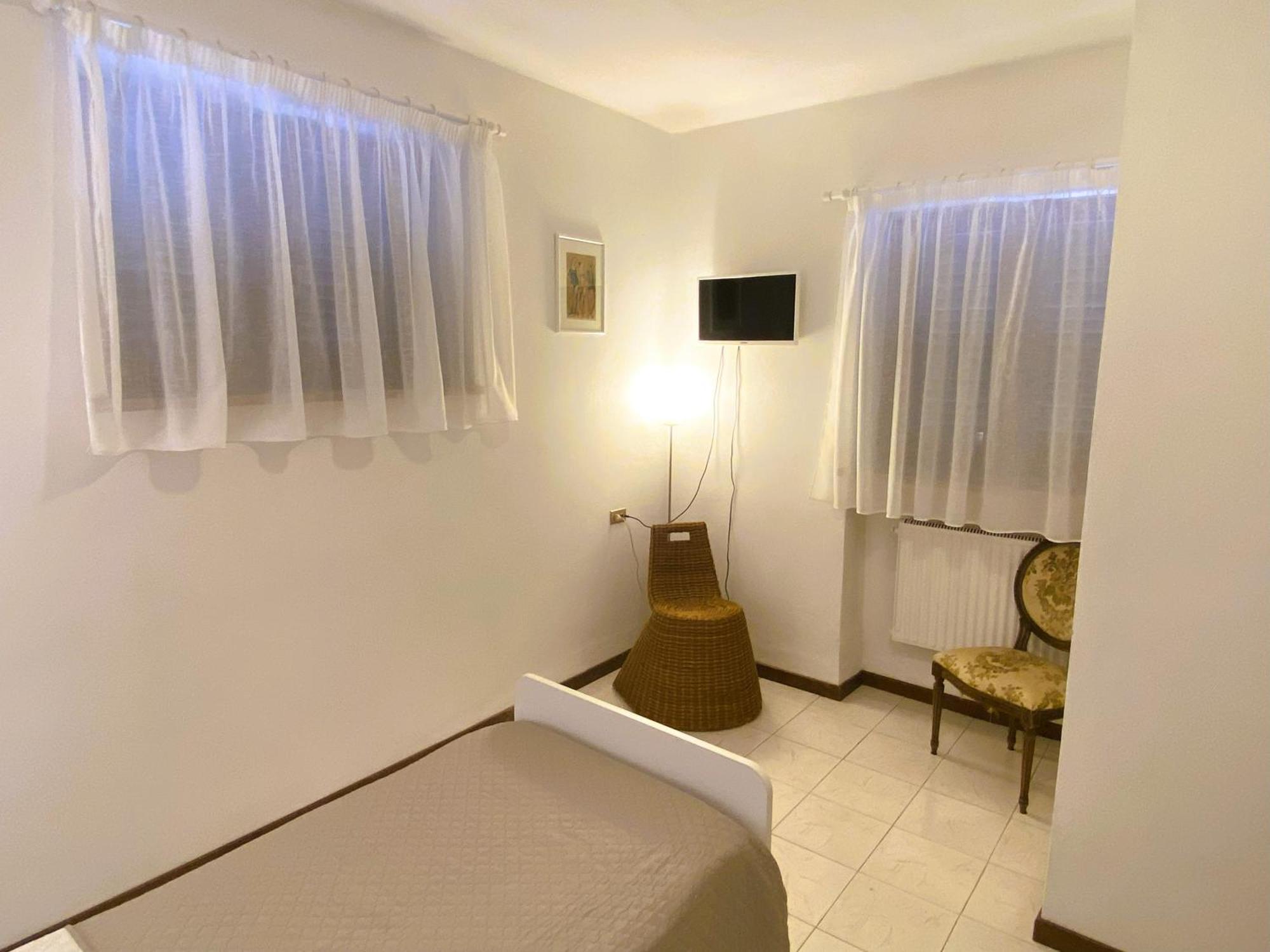 Appartement Chiara House à Barga Extérieur photo